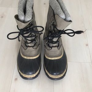 Sorel Caribou Snow Boots | 9